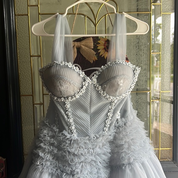 Dresses & Skirts - Prom dress